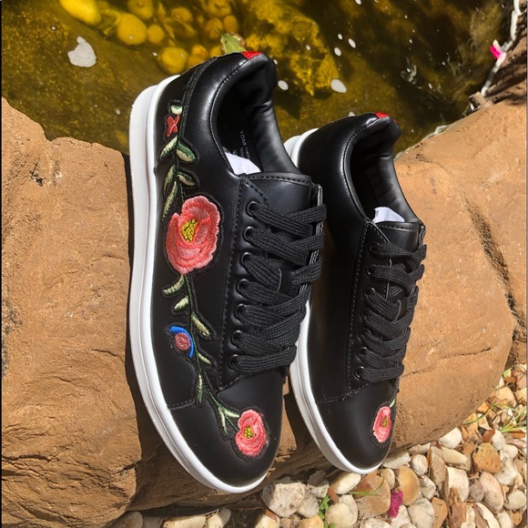 LAST ONE ☝️ TAKE ME HOME 🏠.. SIZE 9 - Picture 3 of 4